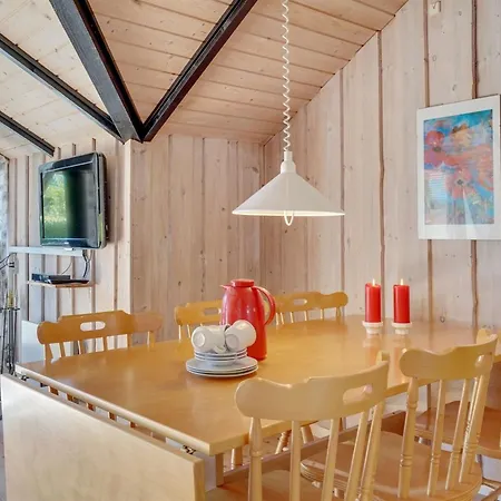 Annelore - 400m From The Sea By Interhome Hejls